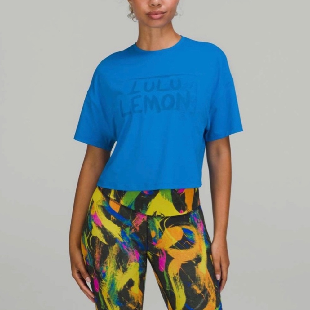 Lulu lululemon new nwot abrasion resistant poolside crop tee ed Curtis size 6